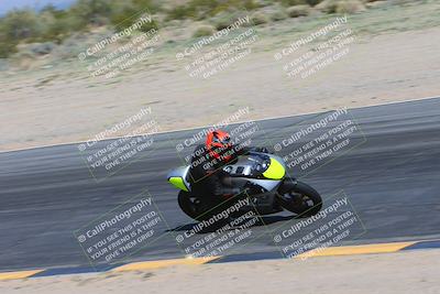 media/Mar-25-2024-Moto Forza (Mon) [[8d4319bd68]]/4-Novice Group/Session 4 (Turn 10 Inside)/